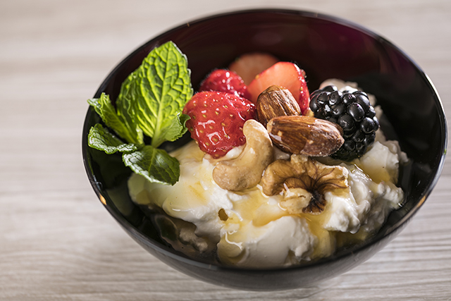 ハニージンジャーヨーグルト